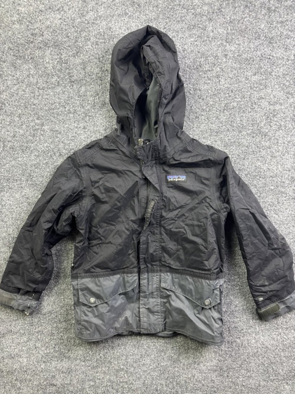 Patagonia‎ Jacket Kids XS 5-6 Gray Black H2No Hooded Rain Coat Waterproof